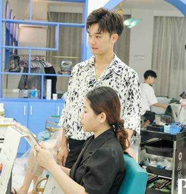 百美汇美发培训